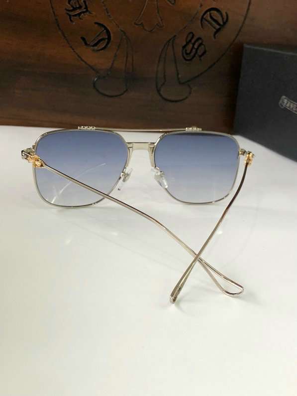 Picture of Chrome Hearts Sunglasses _SKUfw39283140fw